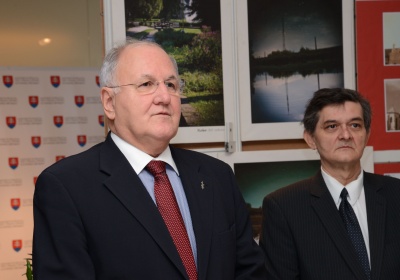V priestoroch ministerstva školstva vystavujú handicapovaní umelci