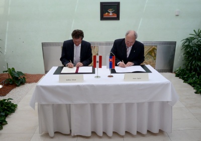Minister Dušan Čaplovič a rakúsky minister Karlheinz Töchterle podpísali pokračovanie spolupráce vo vede a vzdelávaní