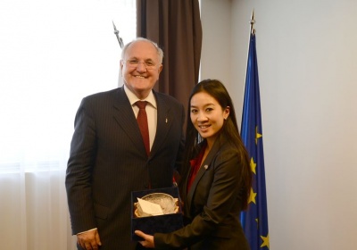 Minister Dušan Čaplovič prijal bývalú americkú krasokorčuliarku Michelle Kwanovú