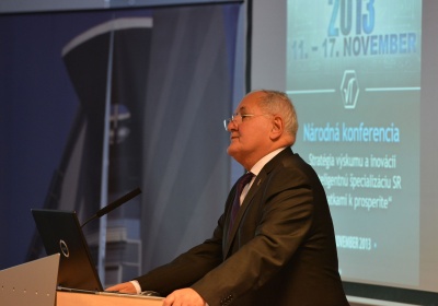 Minister Dušan Čaplovič na otvorení národnej konferencie v CVTI