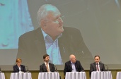 Panelová diskusia ministra školstva, vedy, výskumu a športu SR Dušana Čaploviča na JOB – EXPO