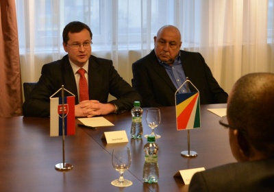 Minister Juraj Draxler rokoval s delegáciou Seychelskej republiky