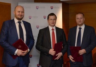 Samsung School prinesie školám skvalitnenie výučby s využitím tabletov