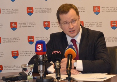 Údaje o žiakoch a zákonných zástupcoch do RIS dodalo zatiaľ 80 percent škôl