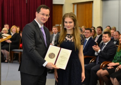 Minister Juraj Draxler ocenil úspešných a talentovaných študentov
