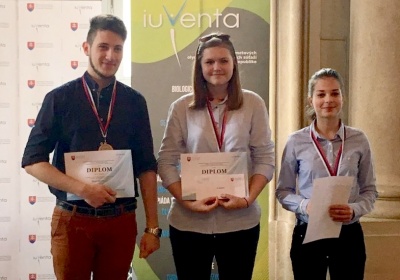Na olympiáde v nemčine sa stretli sestry - obe odišli s medailou