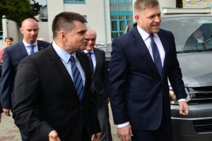 Predseda vlády SR Robert Fico uviedol do funkcie ministra školstva Petra Plavčana