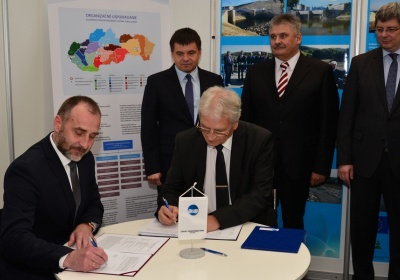 Vodohospodári a dve stredné odborné školy podpísali memorandum o spolupráci