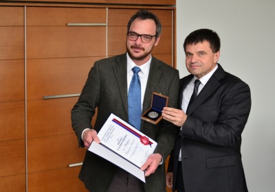 Medailu sv. Gorazda získal slovenský vedec z Oxfordu Philipp Kukura