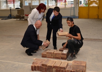 Minister školstva Peter Plavčan sa stretol s budúcimi kominármi