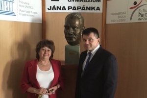 Návšteva Gymnázia Jána Papánka na Vazovovej ul. v Bratislave
