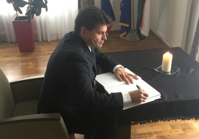 Sústrasť pozostalým obetí nehody maďarského školského autobusu vyjadril aj minister Peter Plavčan