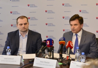 Minister školstva predstavil návrhy na zvýšenie kvality vysokoškolského vzdelávania