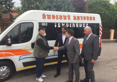 Školský autobus už vozí deti do škôl