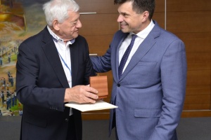 Ocenenie slovenskej hokejovej legendy Jozefa Golonku
