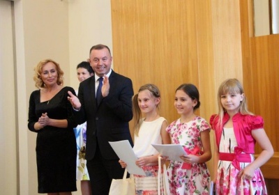 Riaditeľ ŠPÚ odovzdal cenu za najlepšiu metodickú prácu v súťaži Kľúče od kráľovstva Márie Terézie