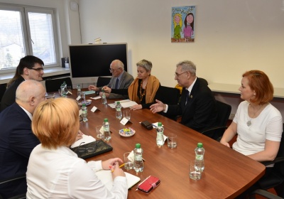 Na MŠVVaŠ SR zavítala delegácia z Rómskeho vzdelávacieho fondu