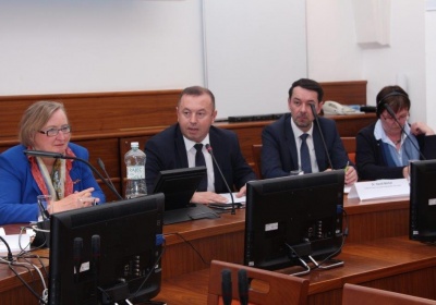 O spoluprácu s ŠPÚ a slovenskými školami pri používaní CLIL-u prejavili záujem v Česku i Sasku