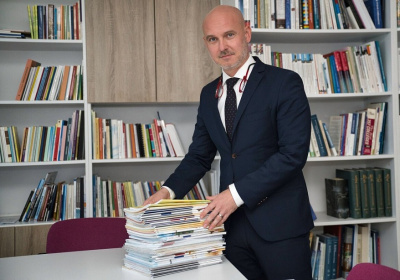 minister ucebnice