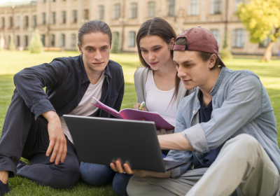 vysokoškoláci, dotazník