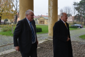 Minister Dušan Čaplovič na vzdelávacom seminári pre pedagógov Holokaust a jeho výučba na školách v Dolnej Krupej