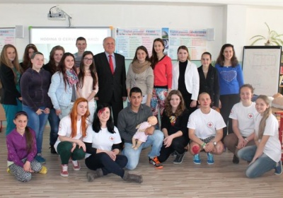 Minister Dušan Čaplovič navštívil ZŠ s MŠ v Udavskom