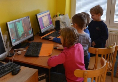 Projekt „Digitálne učivo na dosah“ zvýši kvalitu výučby na 200 školách v regiónoch Slovenska