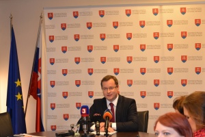 Tlačová konferencia ministra Juraja Draxlera k výsledkom zberu údajov do Rezortného informačného systému