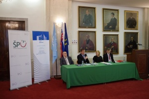 Učitelia diskutovali o európskej dimenzii vo vzdelávaní na slovenských školách