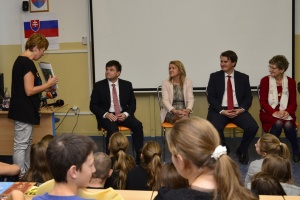 Čítanie rozprávok žiakov ZŠ v Bratislave na podporu čitateľskej gramotnosti