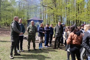 MInister Peter Plavčan sa zapojil do akcie „Zasadil som strom