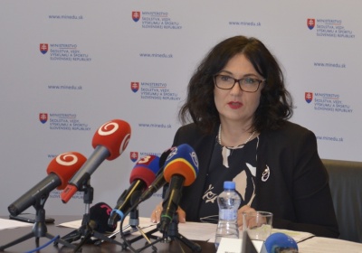 Reakcia na výzvu na odstúpenie ministerky školstva Martiny Lubyovej