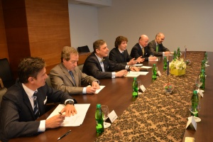 Roberto Martini, veľvyslanec Talianska, Didier Lopinot, veľvyslanec Francúzska, Tomasz Chłoń, veľvyslanec Poľska, Félix Valdés Valentín Gamazo, veľvyslanec Španielska
