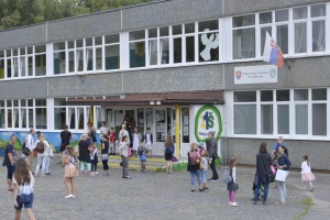 Otvorenie školského roka 2019/2020 na ZŠ Beňovského v Bratislave-Dúbravke