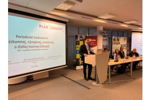 Predstavitelia Ministerstva školstva, vedy, výskumu a športu SR